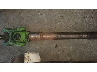 CARDAN DU REDUCTEUR A DOUBLE CROISILLON LONG COTE PONT = 40CM (MORCEAU)