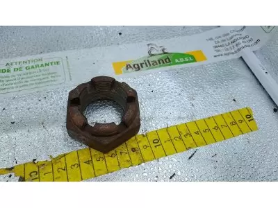 ECROU DE L'ARBRE VERTICAL DU BOITIER