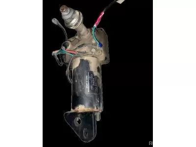 MOTEUR D'ESSUIE GLACE