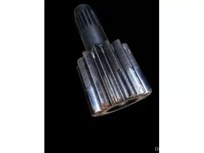 DEMI ARBRE DE REDUCTEUR ARRIERE 