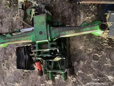 ENSEMBLE POUTRE DE PONT AV D ET G + BERCEAU TYPE 745/107