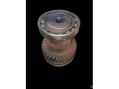 PIGNON Z33 DE POMPE HYD