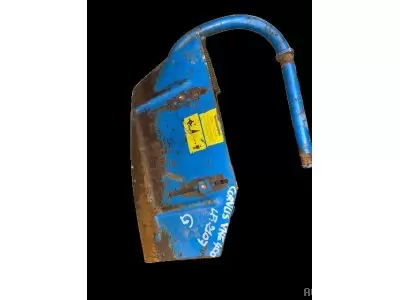 DEFLECTEUR LATERAL GAUCHE 