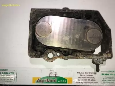 REFROIDISSEUR D'HUILE  (9 PLAQUES) + CARTER