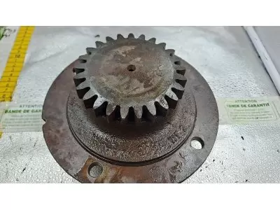 BOITIER DE ROULEMENT (PALIER) AVEC PIGNON Z15