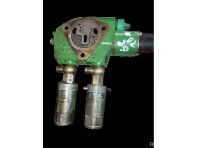 DISTRIBUTEUR AUXILIAIRE 