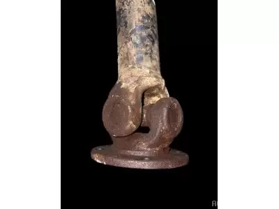 BRIDE DE L'ARBRE DE TRANSMISSION (AVEC FLASQUE A 4 ALESAGES)