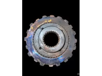 MOYEU D'EMBRAYAGE AVEC DISQUES ET PLAQUES