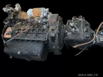 MOTEUR POUR PIECES AVEC POMPE