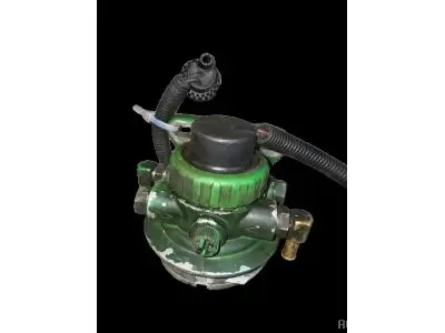 EMBASE DE FILTRE À CARBURANT