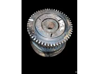 CLOCHE D'EMBRAYAGE AVEC PIGNON Z52