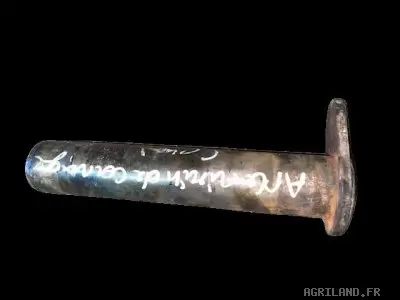 AXE EXTERIEUR DU VERIN DE CAVAGE