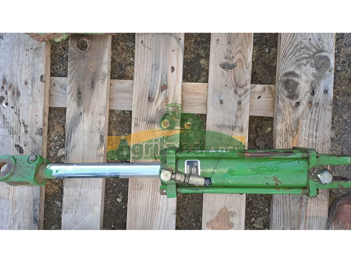 VERIN DE TIMON JOHN DEERE LP : 1739