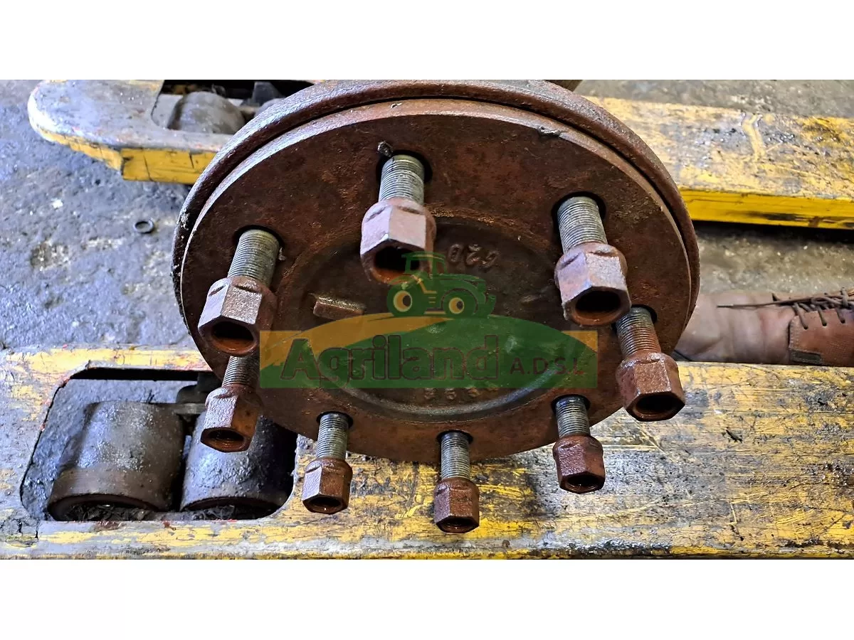 ARBRE DE ROUE ARRIERE D ET G LP : 805