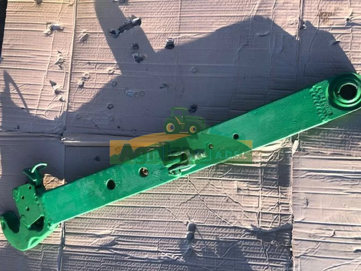 BARRE DE TRACTION DROITE ( REL ARR)  LP : 1854