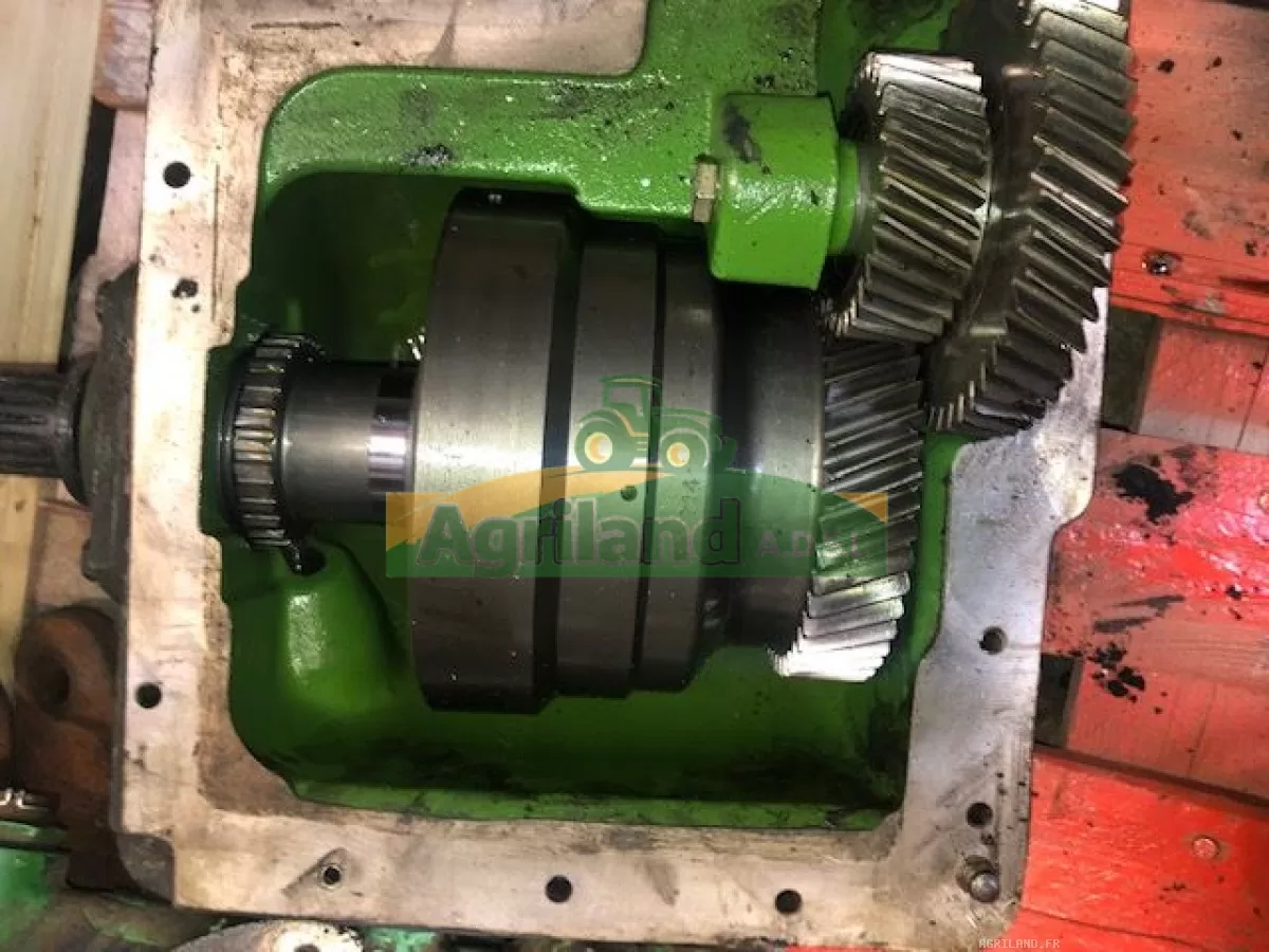 BOITE DE TRANSFERT  LP : 1860