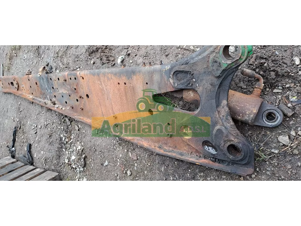 CHASSIS LATERAL  GAUCHE  LP : 1860