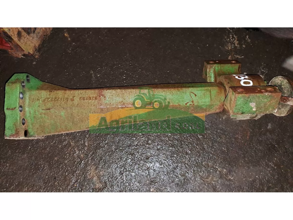 SUPPORT CENTRAL PONT AVANT TLS LP : 1860