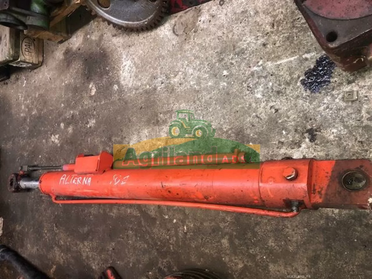 VERIN HYDRAULIQUE DE TIMON LP : 1233