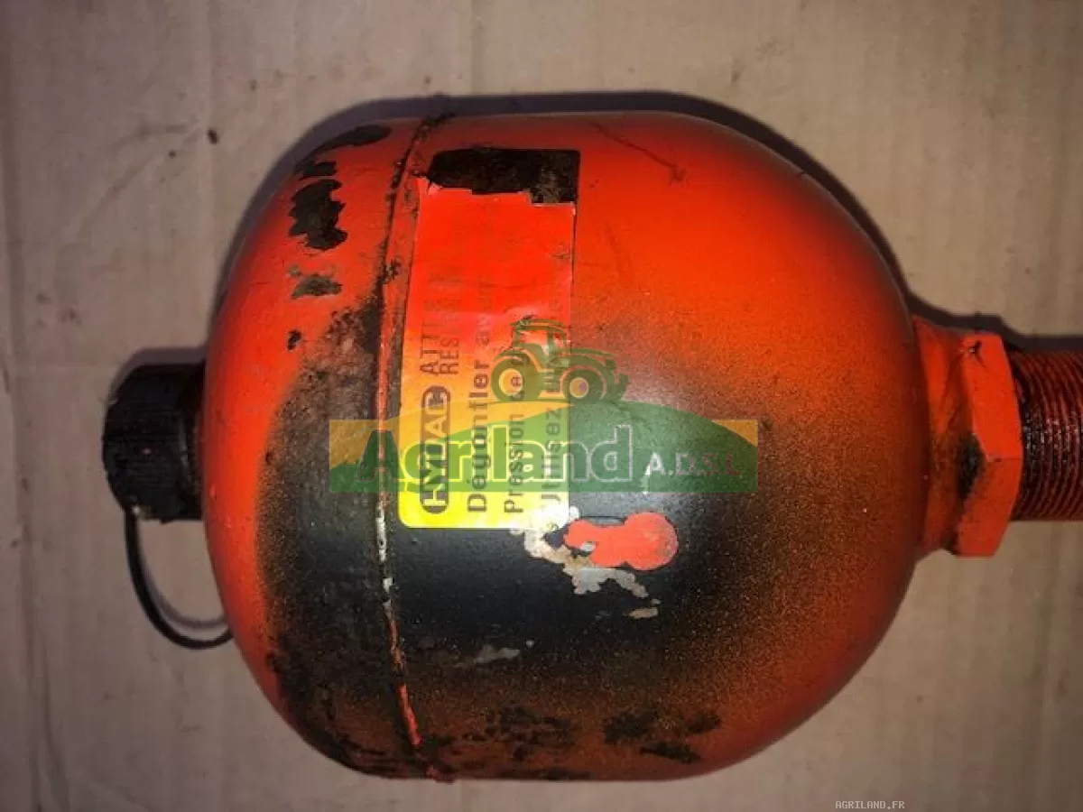  ACCUMULATEUR HYDRO-PNEUMATIQUE LP : 877