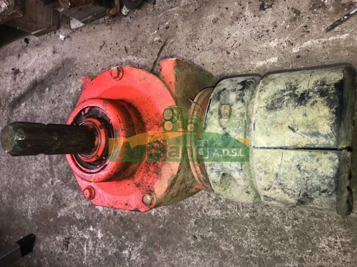 BOITIER LATERAL LP : 877