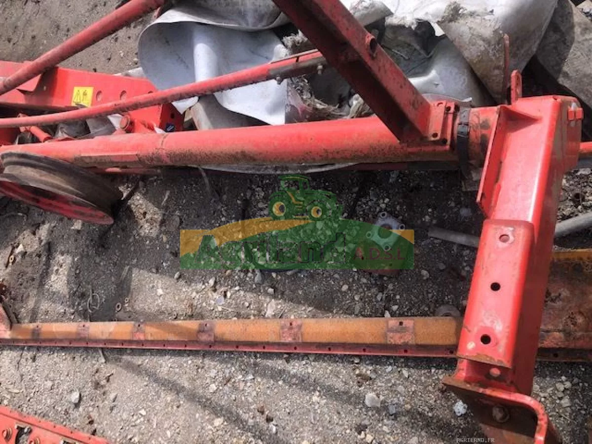 CHASSIS PORTEUR  LP : 877