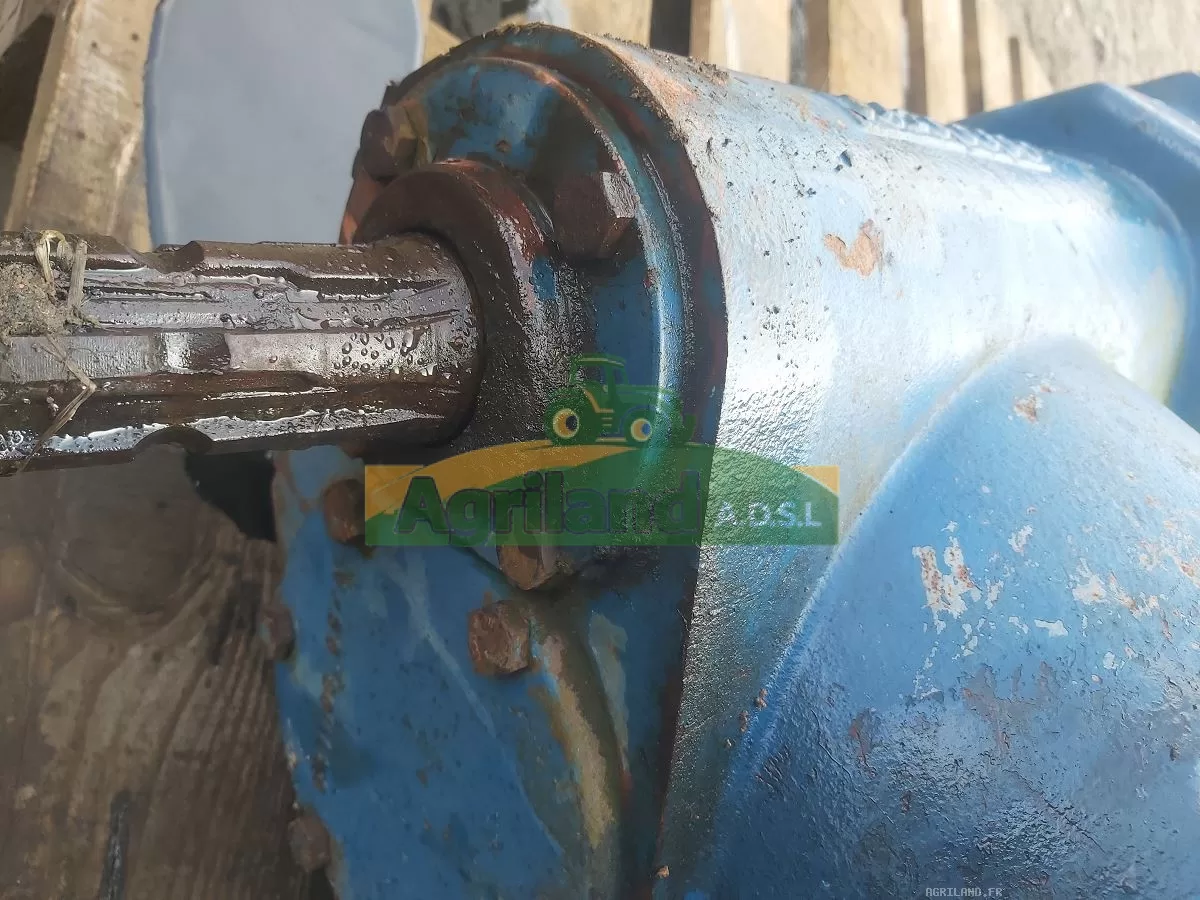 BOITIER RABEWERK AVEC ENTREE 1"3/4 ET SORTIE AR 1"3/8 LP : 1878