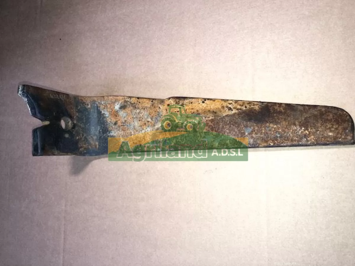 DENT DROITE  LP : 1880