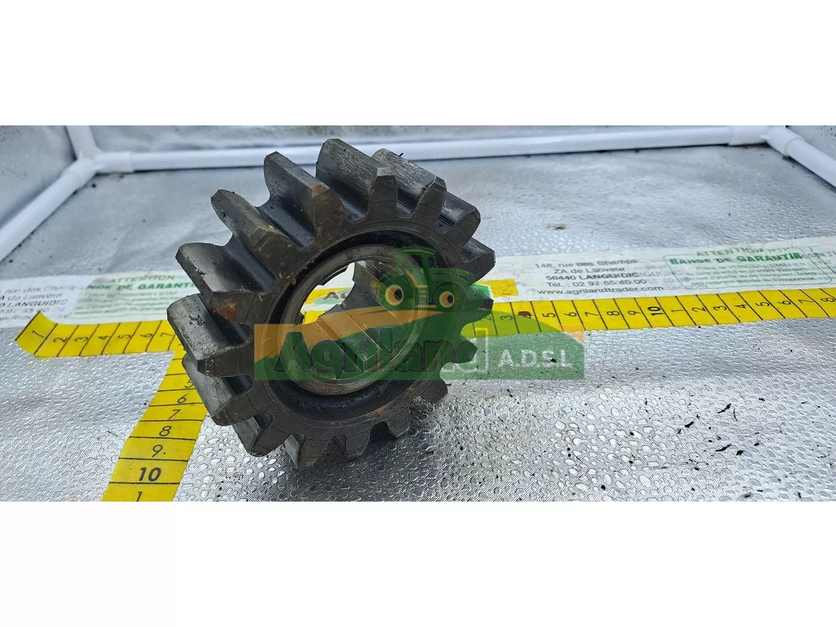 PIGNON OPTIONNEL Z15 540 TR LP : 1887