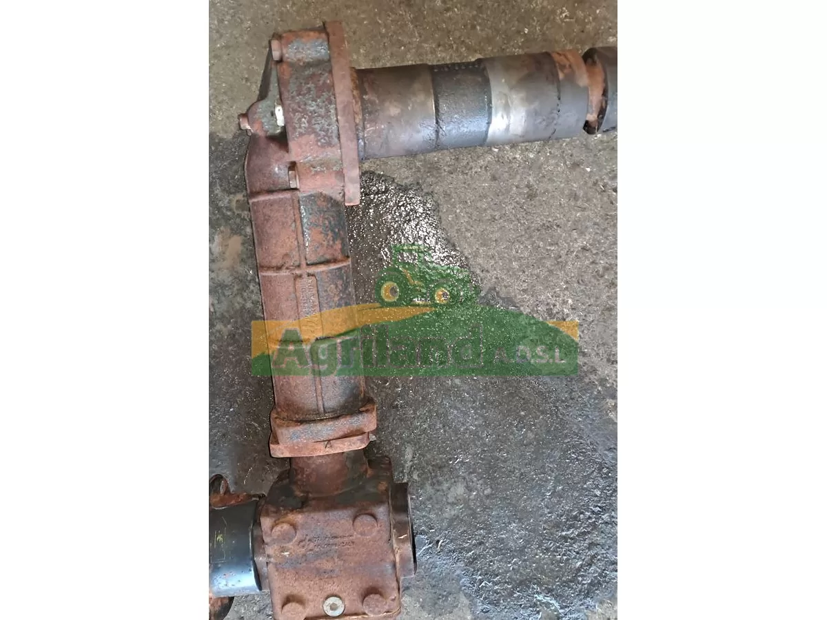 BOITIER COMPLET RENVOI D ANGLE AVEC COUPLE CONIQUE Z12/32 LP : 1834