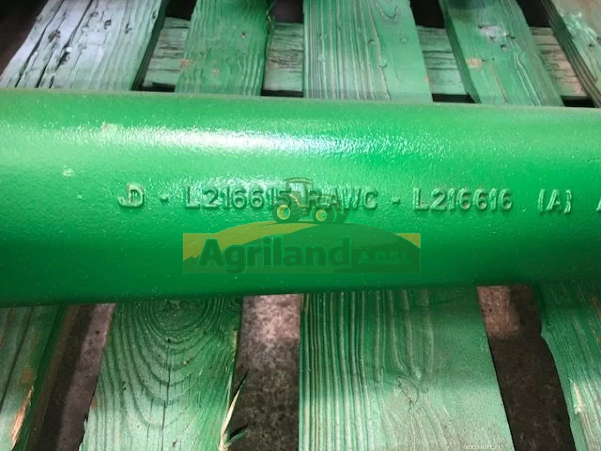 SUPPORT CENTRAL PONT AVANT TLS LP : 1747