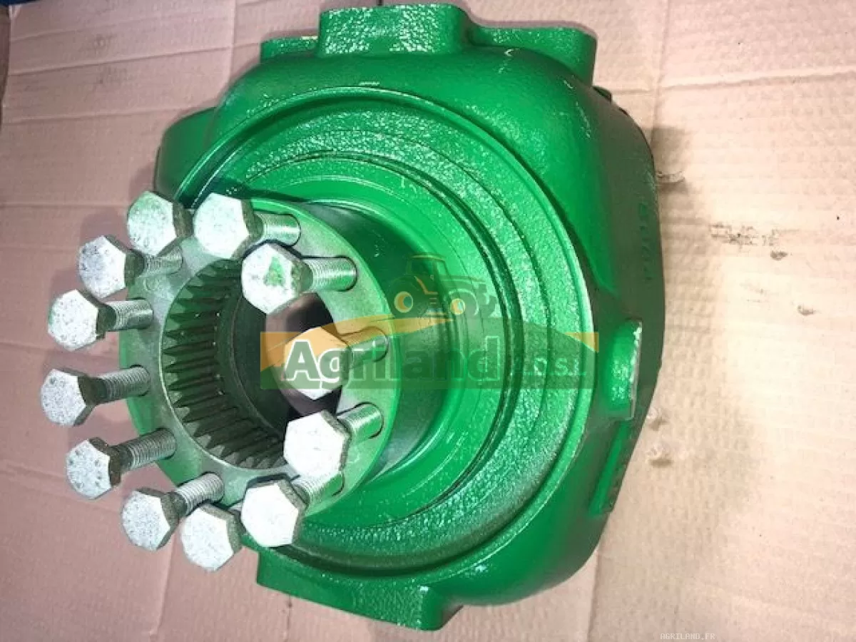 CARTER PIVOT DROIT ( SANS FREIN DE PONT AVANT)  LP : 1747