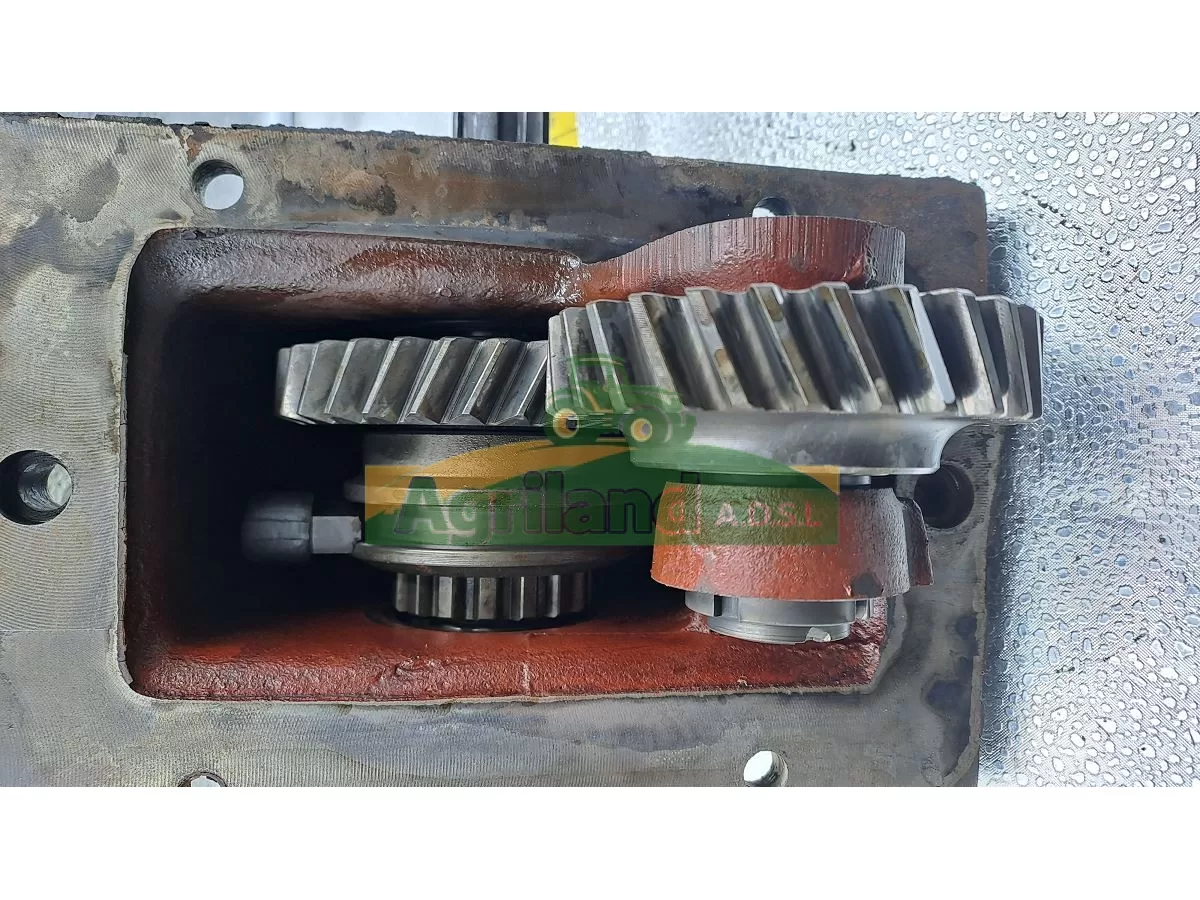 BOITE DE TRANSFERT COMPLETE AVEC PIGNON Z27/Z31 LP : 1688