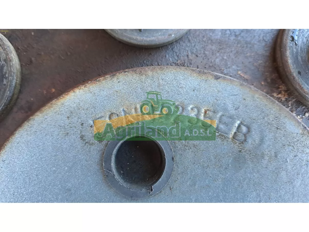 TROMPETTE ARRIERE GAUCHE AVEC ARBRE DE ROUE REDUCTEUR ET DEMI ARBRE