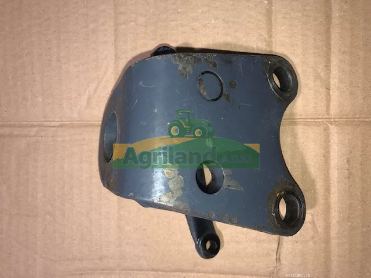 SUPPORT DE FREIN GAUCHE 