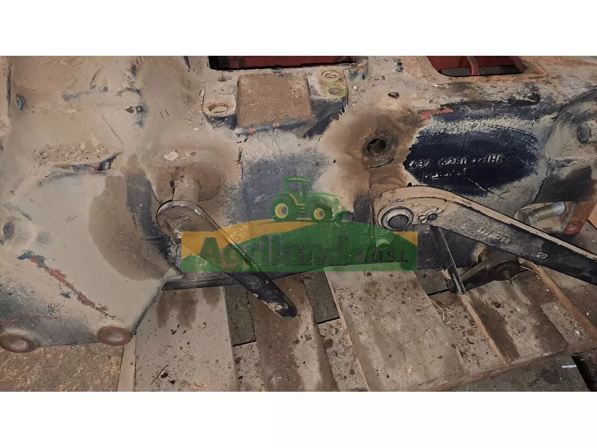 CARTER DE DE BOITE COTE CLOCHE EMBRAYAGE