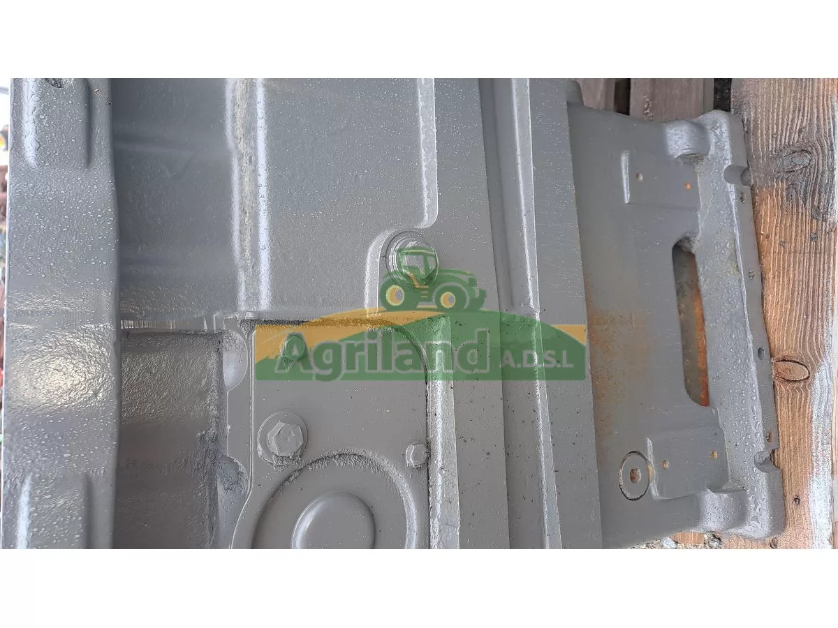 CARTER INTERMEDIAIRE DE BOITE DE VITESSE