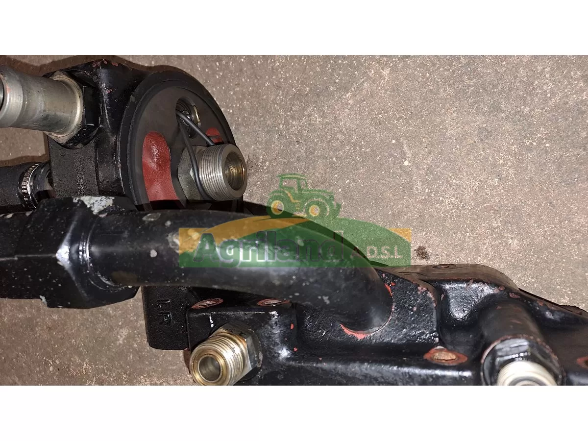 SUPPORT DE FILTRE HYDRAULIQUE