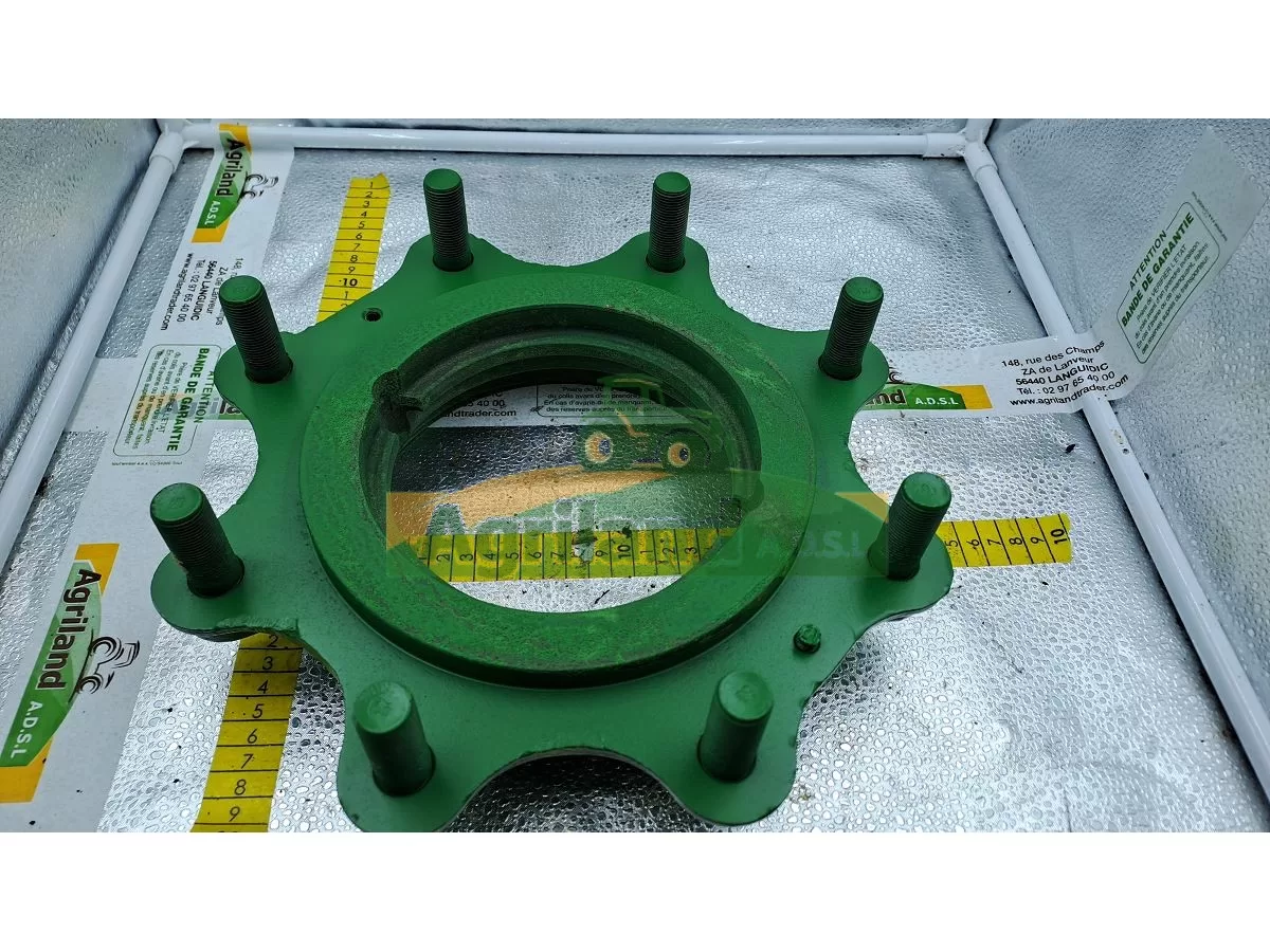 MOYEU REDUCTEUR AVANT