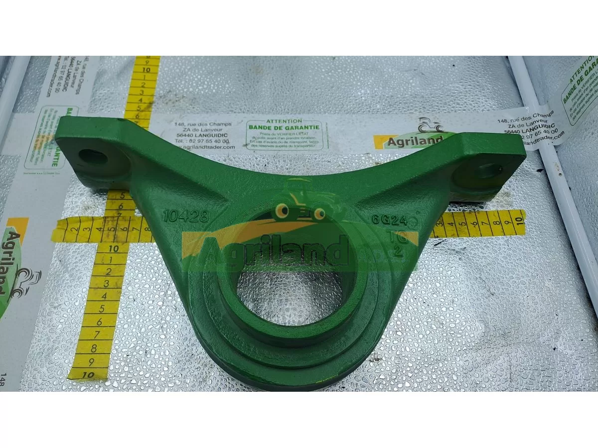 SUPPORT D ESSIEU AVANT