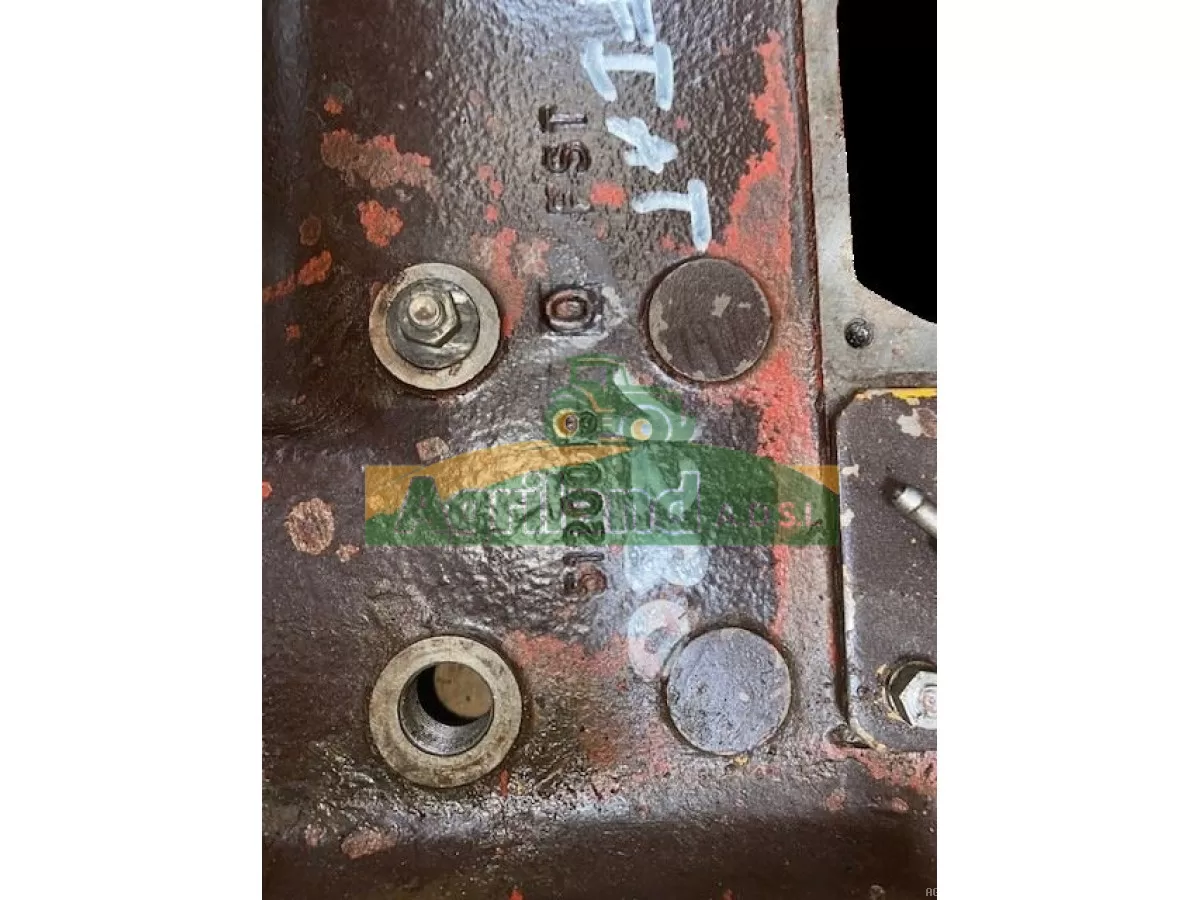 BLOC DE RELEVAGE ARRIERE