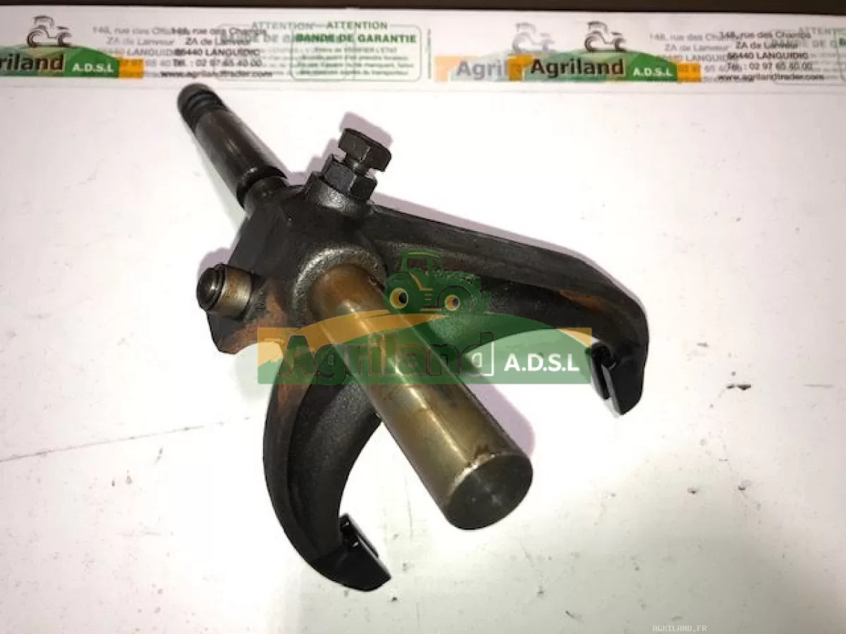 FOURCHETTE DE COMMANDE 