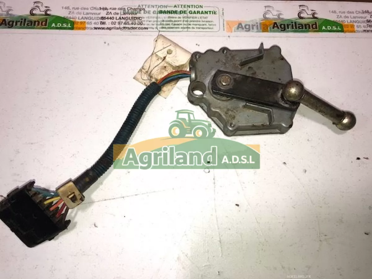 COMMANDE DU LEVIER DE VITESSE