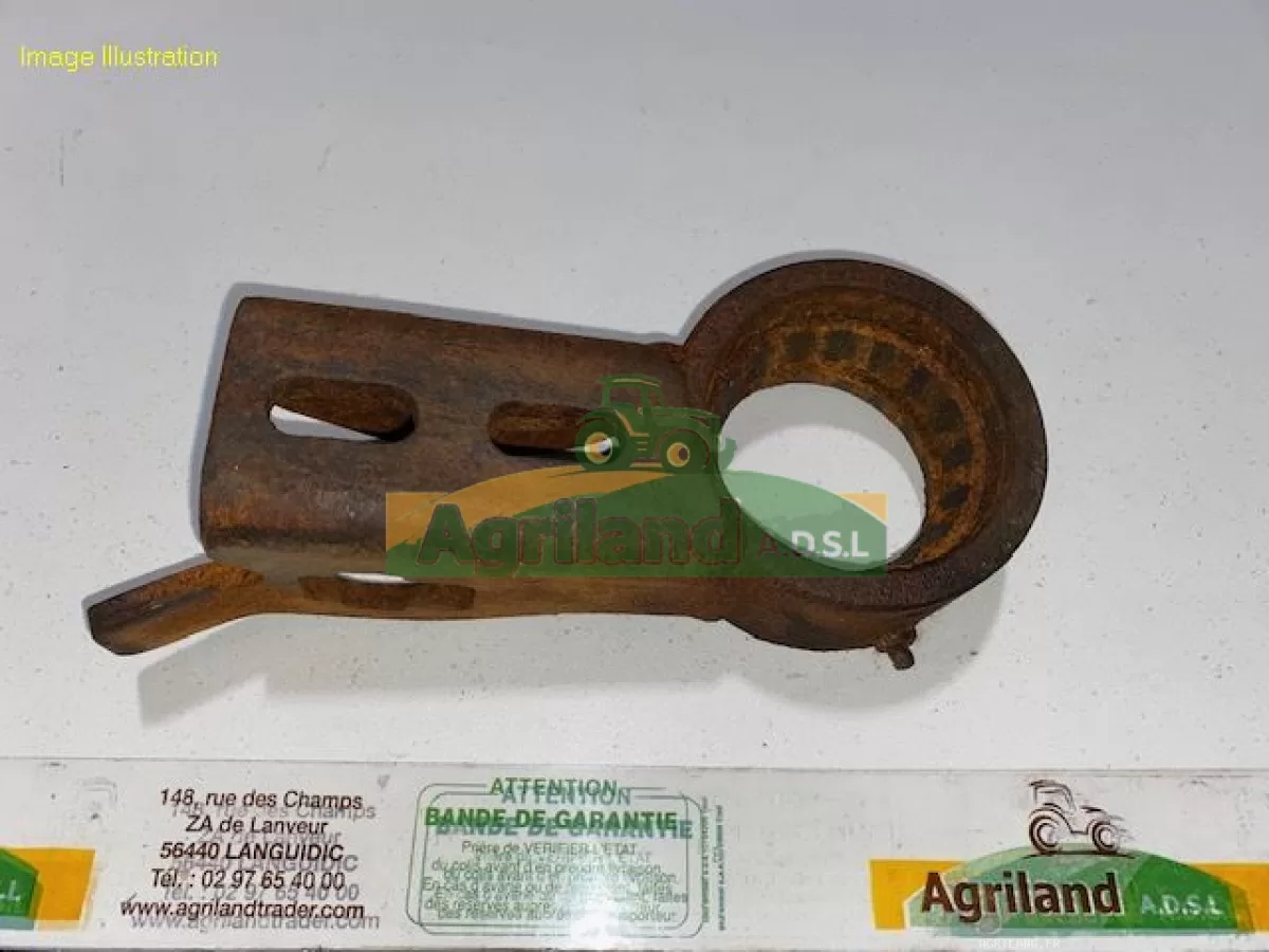 SUPPORT DE GARDE-BOUE GAUCHE 