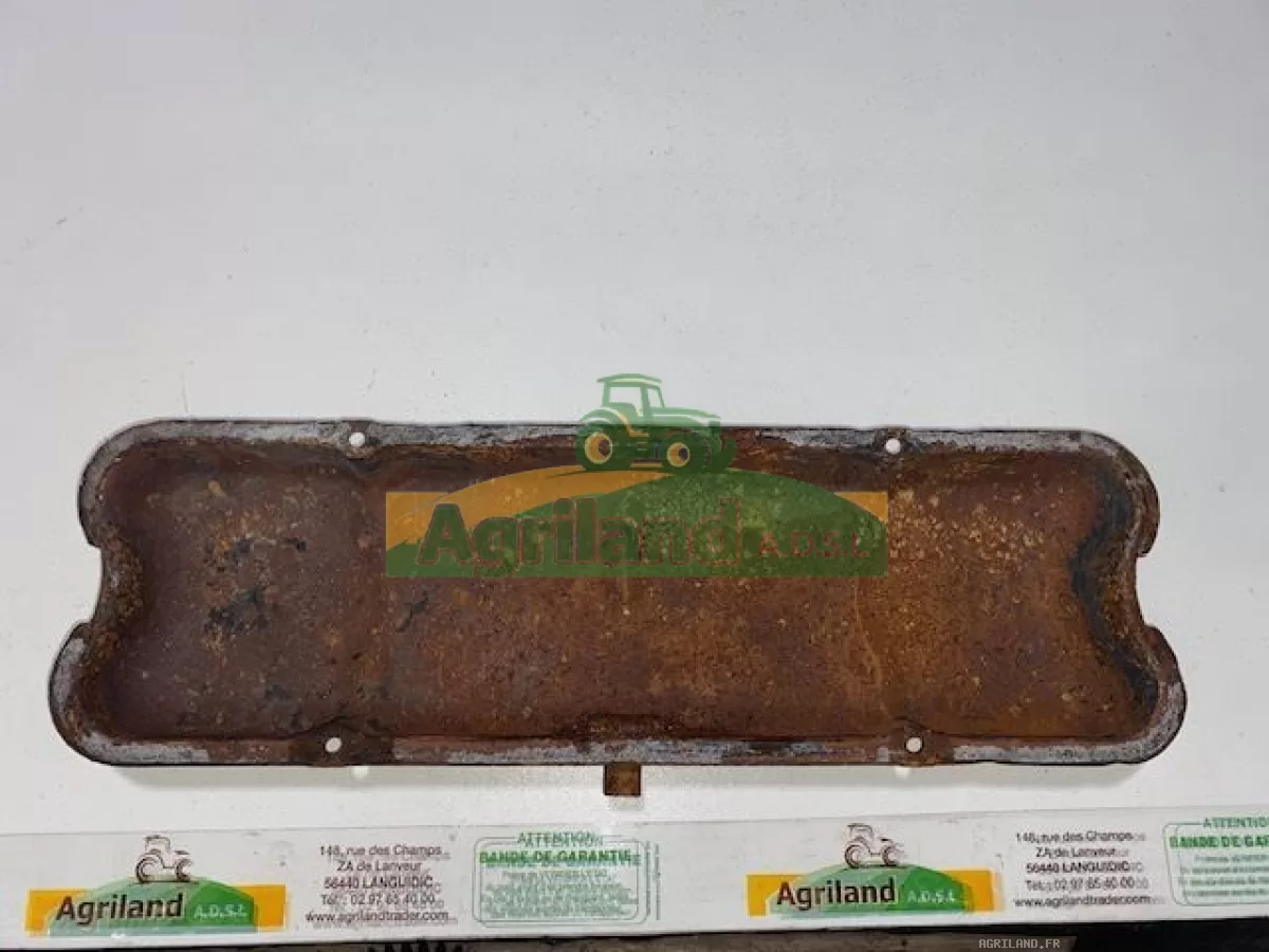 COUVERCLE  DE CACHE CULBUTEUR