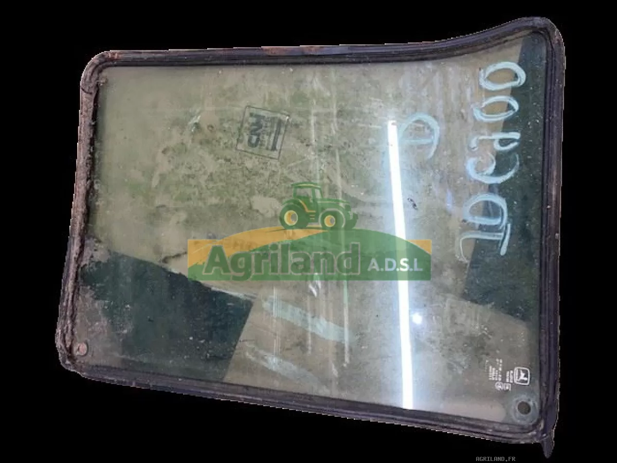 VITRE INFERIEUR DROITE 