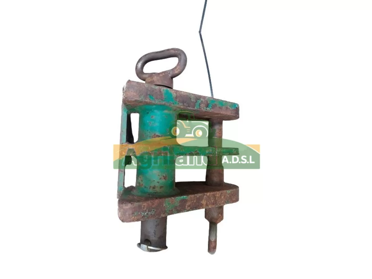 ATTELAGE GAUCHE AVEC AXES