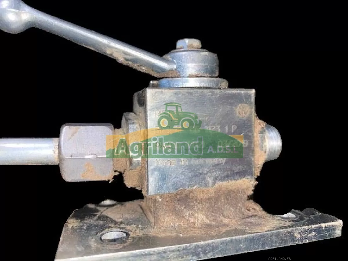 ROBINET À TOURNANT SPHÉRIQUE BK3 8L DN6