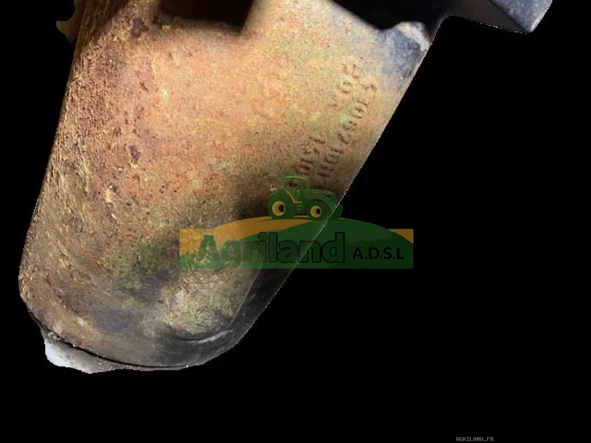 TROMPETTE ARRIERE DROITE ET  GAUCHE 