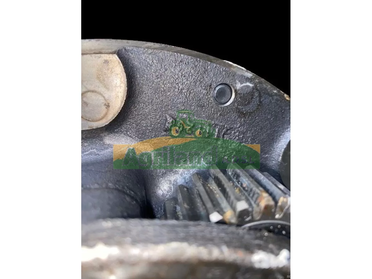 EMBRAYAGE DE MARCHE AVANT 